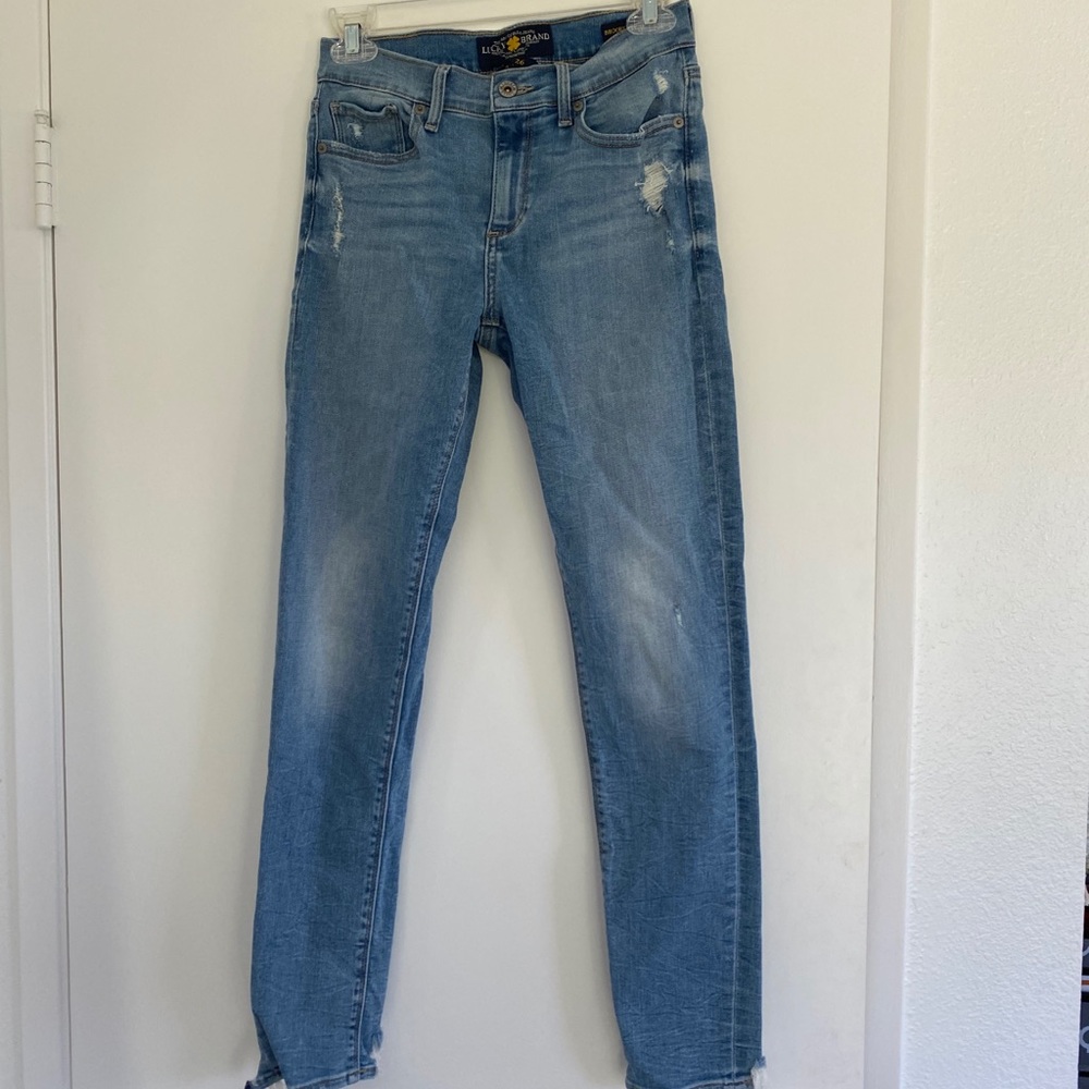 Lucky Brand Distressed Blue Jeans